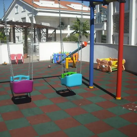 Mirage G 1 - Beautiful 2 Bedroomed Ground Floor Apartment Of Approx 1000 Sq Ft アパート