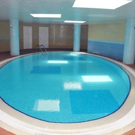 Mirage G 1 - Beautiful 2 Bedroomed Ground Floor Apartment Of Approx 1000 Sq Ft * シダ